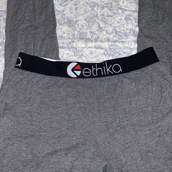 Ethika Leggings - Picture 2 of 2